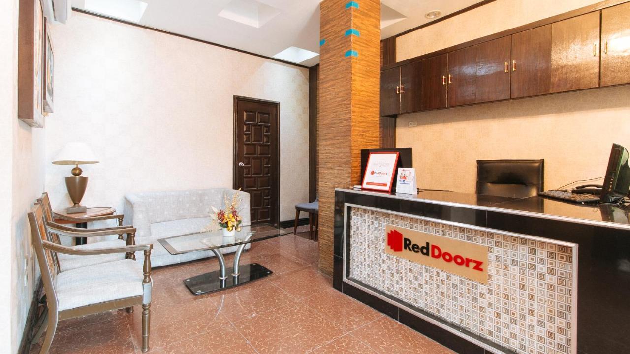 Reddoorz Plus At Canley Residential Pasig City Екстер'єр фото