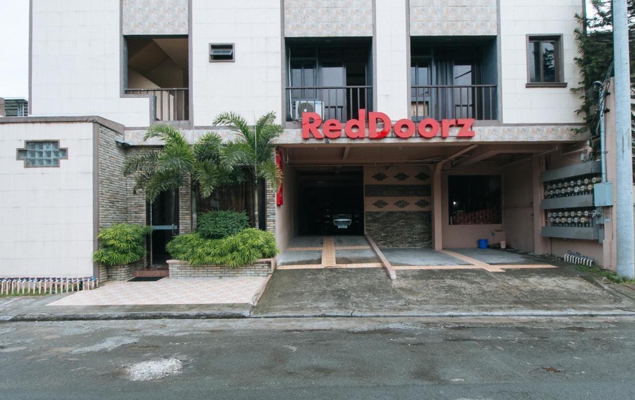 Reddoorz Plus At Canley Residential Pasig City Екстер'єр фото