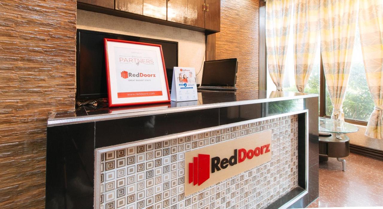 Reddoorz Plus At Canley Residential Pasig City Екстер'єр фото