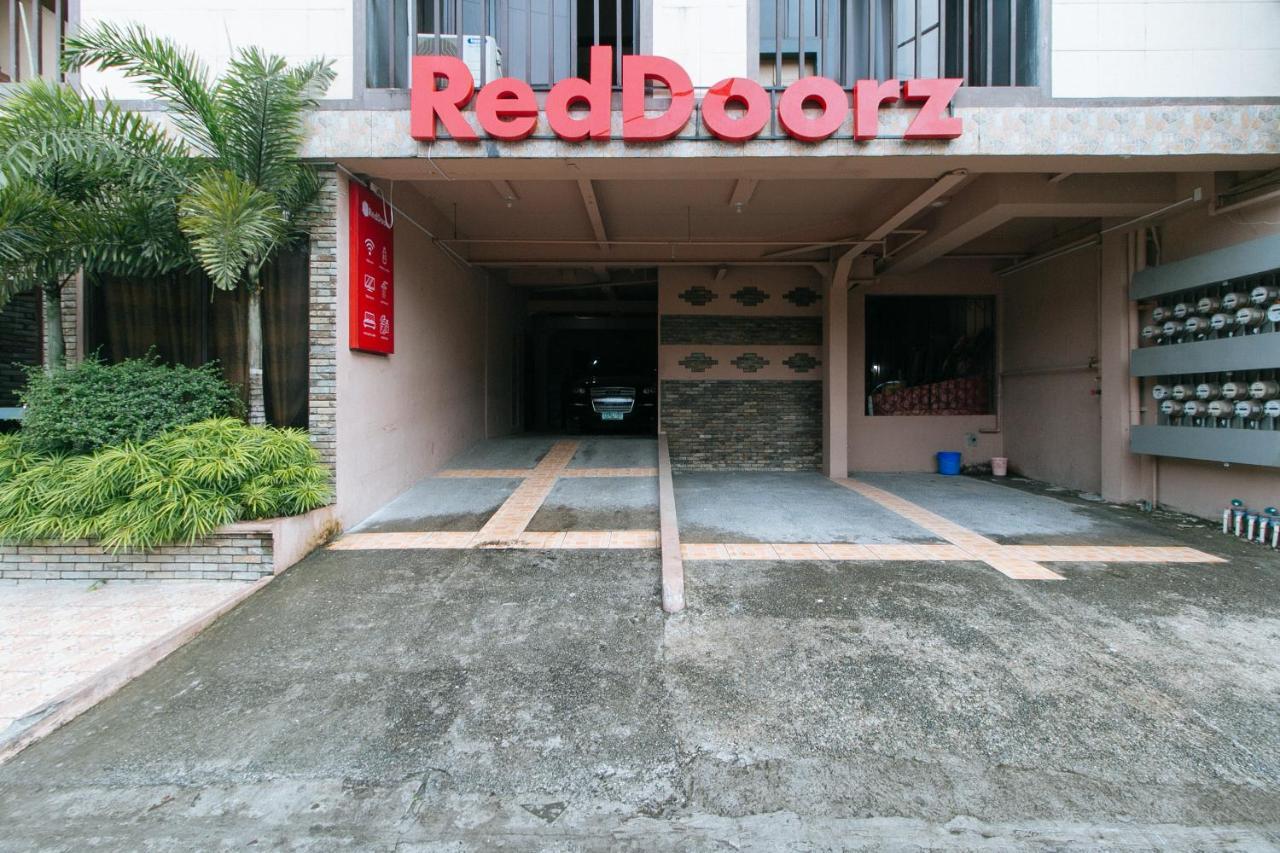 Reddoorz Plus At Canley Residential Pasig City Екстер'єр фото