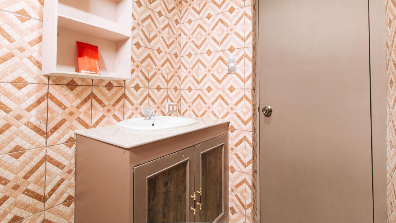 Reddoorz Plus At Canley Residential Pasig City Екстер'єр фото
