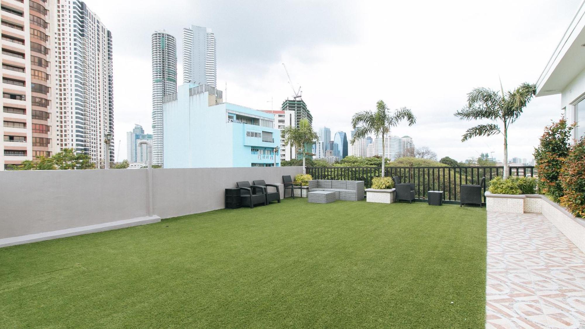 Reddoorz Plus At Canley Residential Pasig City Екстер'єр фото