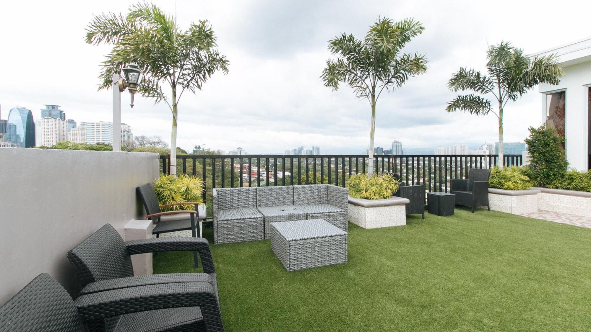 Reddoorz Plus At Canley Residential Pasig City Екстер'єр фото